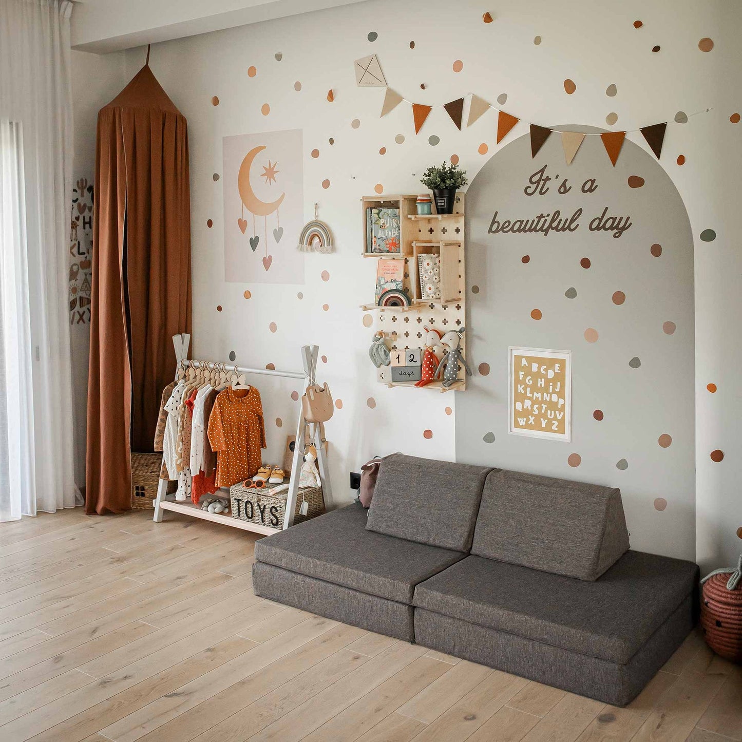 Montessori Brun Block Barnsoffa / Leksoffa - Från 1 - 16 år
