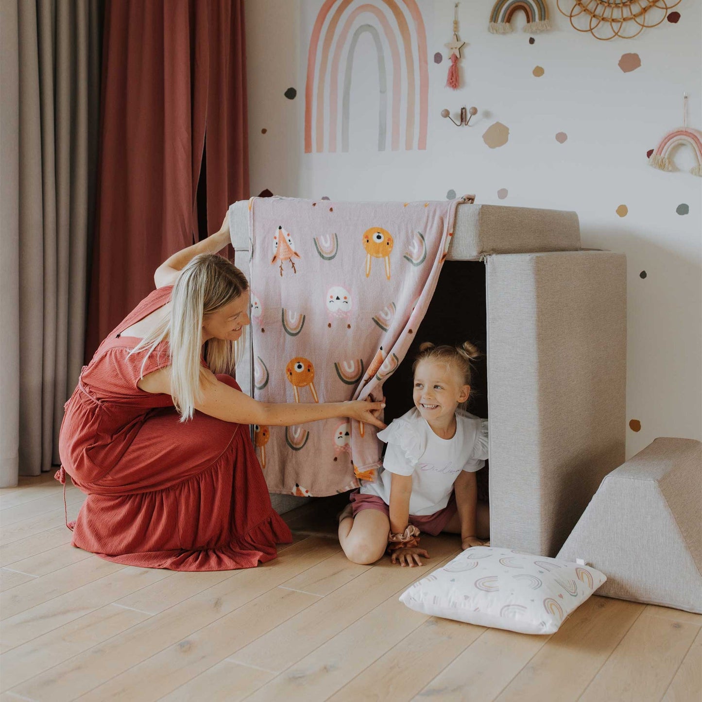 Montessori Beige Block Barnsoffa / Leksoffa - Från 1 - 16 år