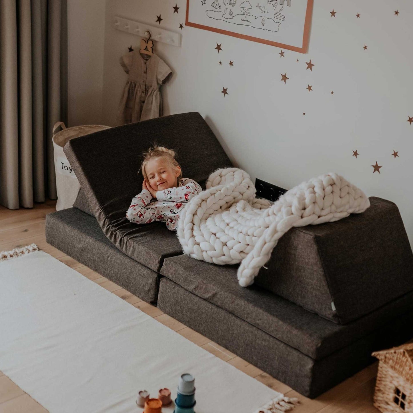 Montessori Brun Block Barnsoffa / Leksoffa - Från 1 - 16 år