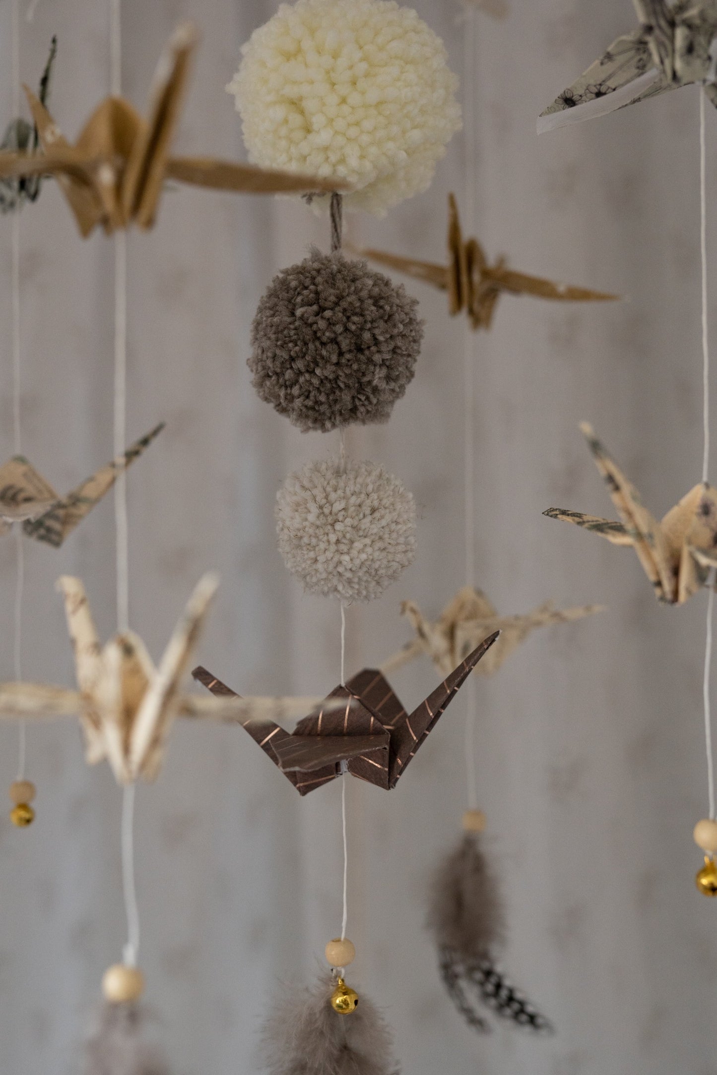 Handgjord Origami Fåglar Barnrumsmobil för Barnrummet