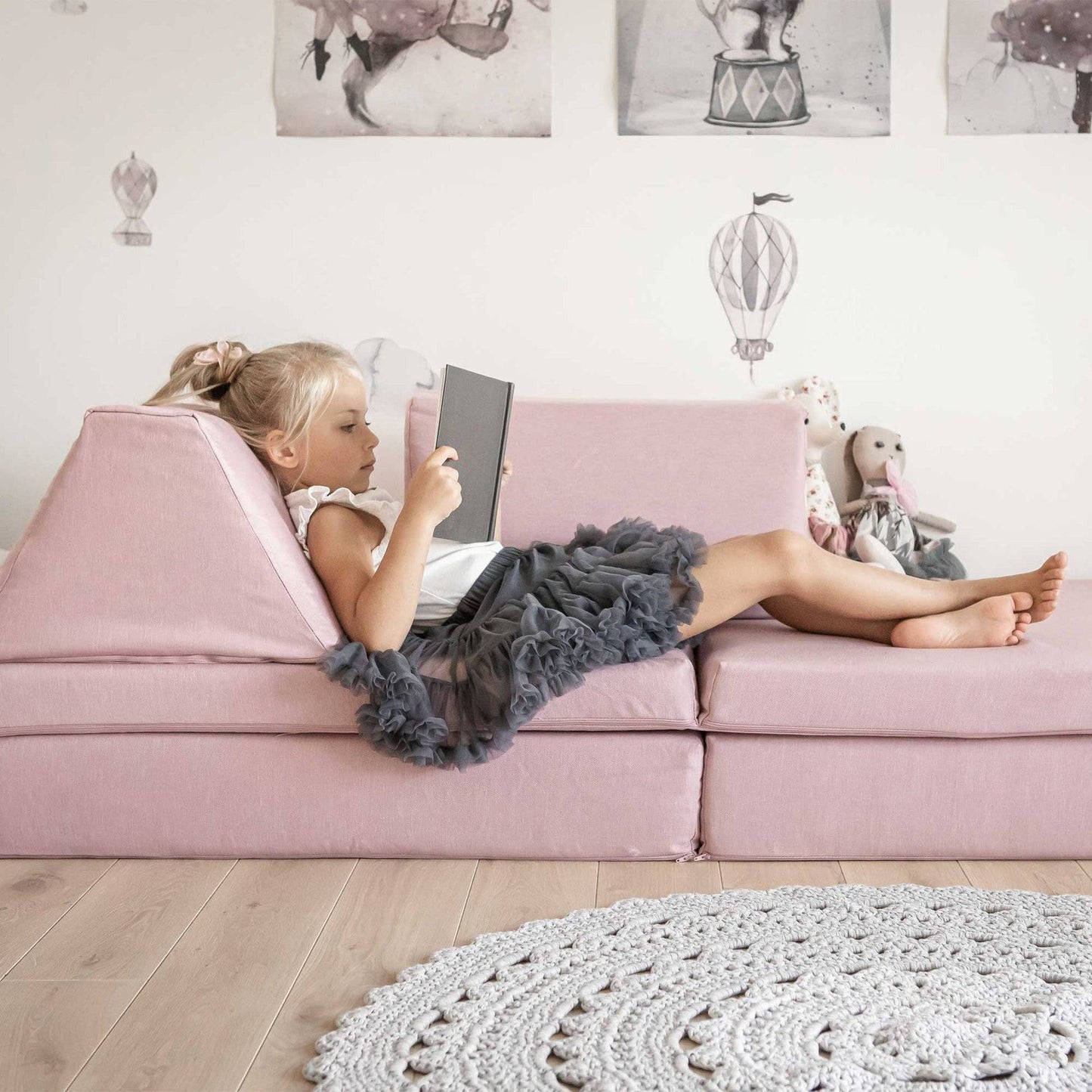Montessori Rosa Block Barnsoffa / Leksoffa - Från 1 - 16 år
