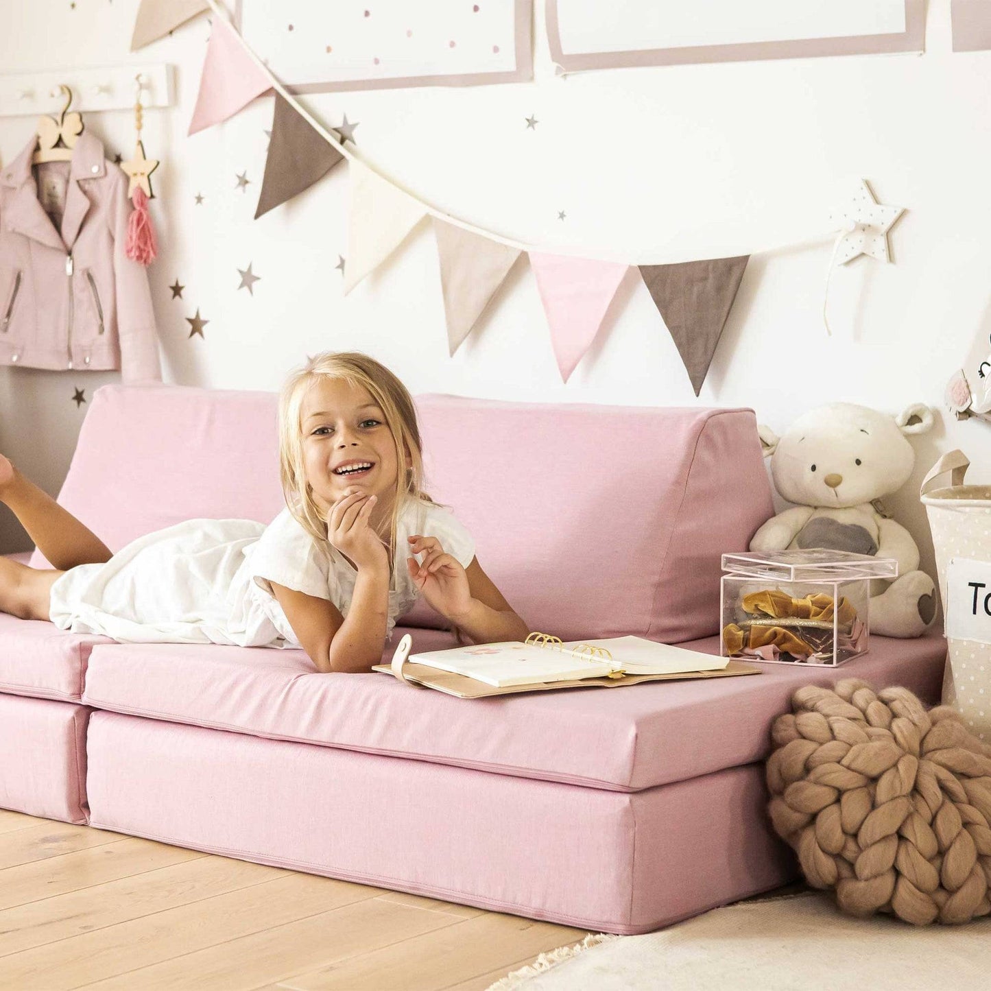 Montessori Rosa Block Barnsoffa / Leksoffa - Från 1 - 16 år
