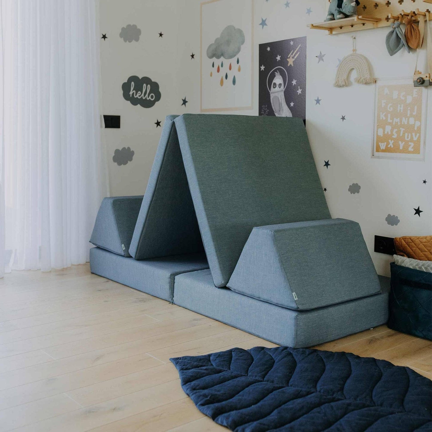 Montessori Turkos Block Barnsoffa / Leksoffa - Från 1 - 16 år