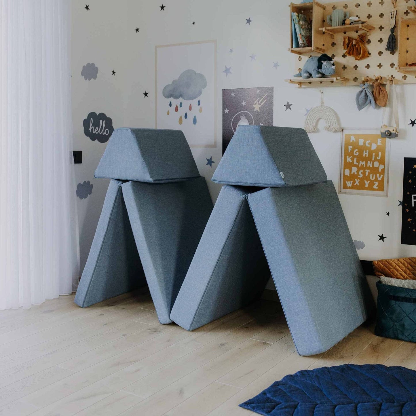 Montessori Turkos Block Barnsoffa / Leksoffa - Från 1 - 16 år