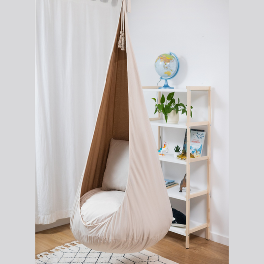 Extra Stor Kräm & Karamell Hängstol Med Matchande Sittpuff & Kudde