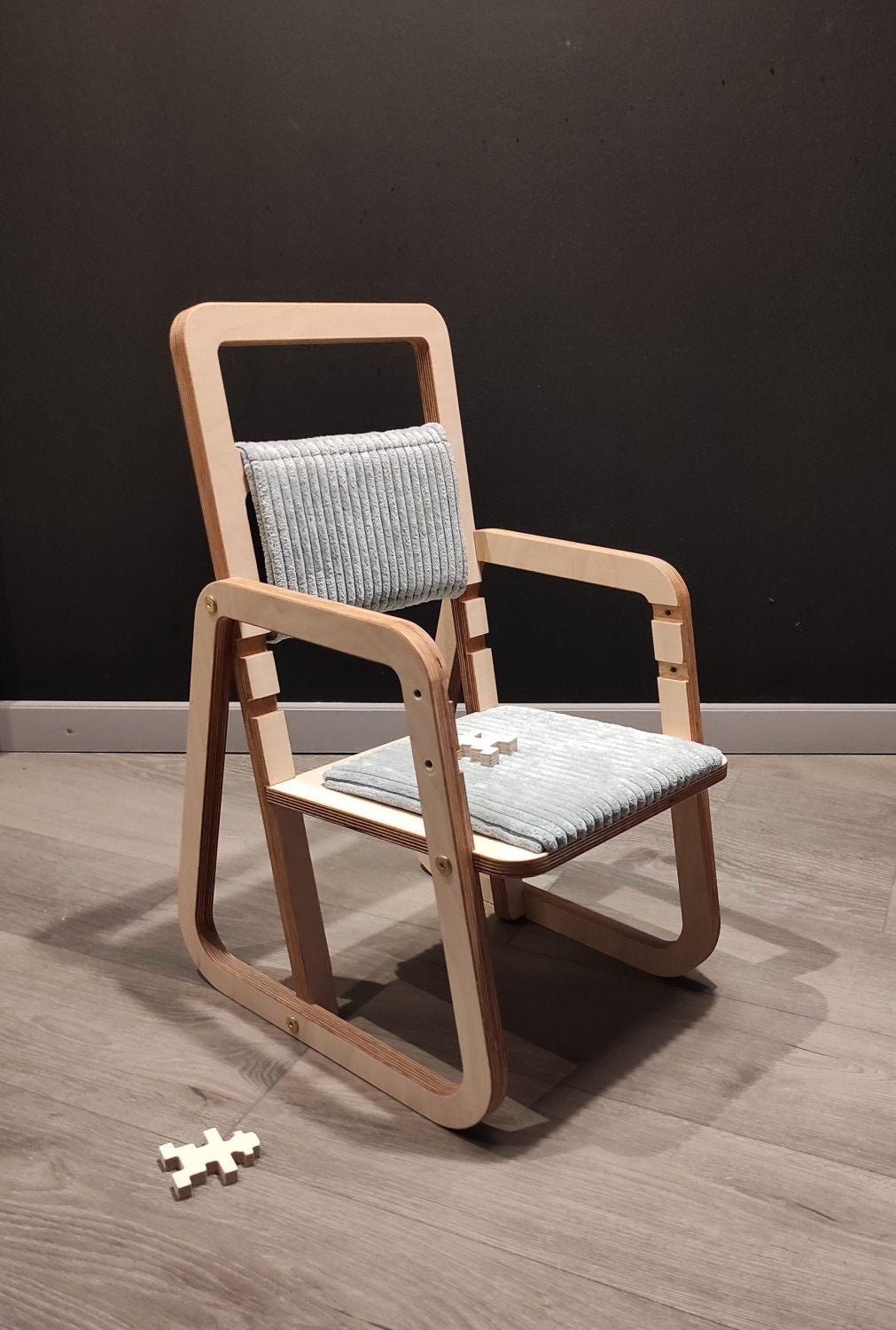 Justerbar Montessori Stol & Skrivbord Set i Trä för Barn - Mintgrön - Julle