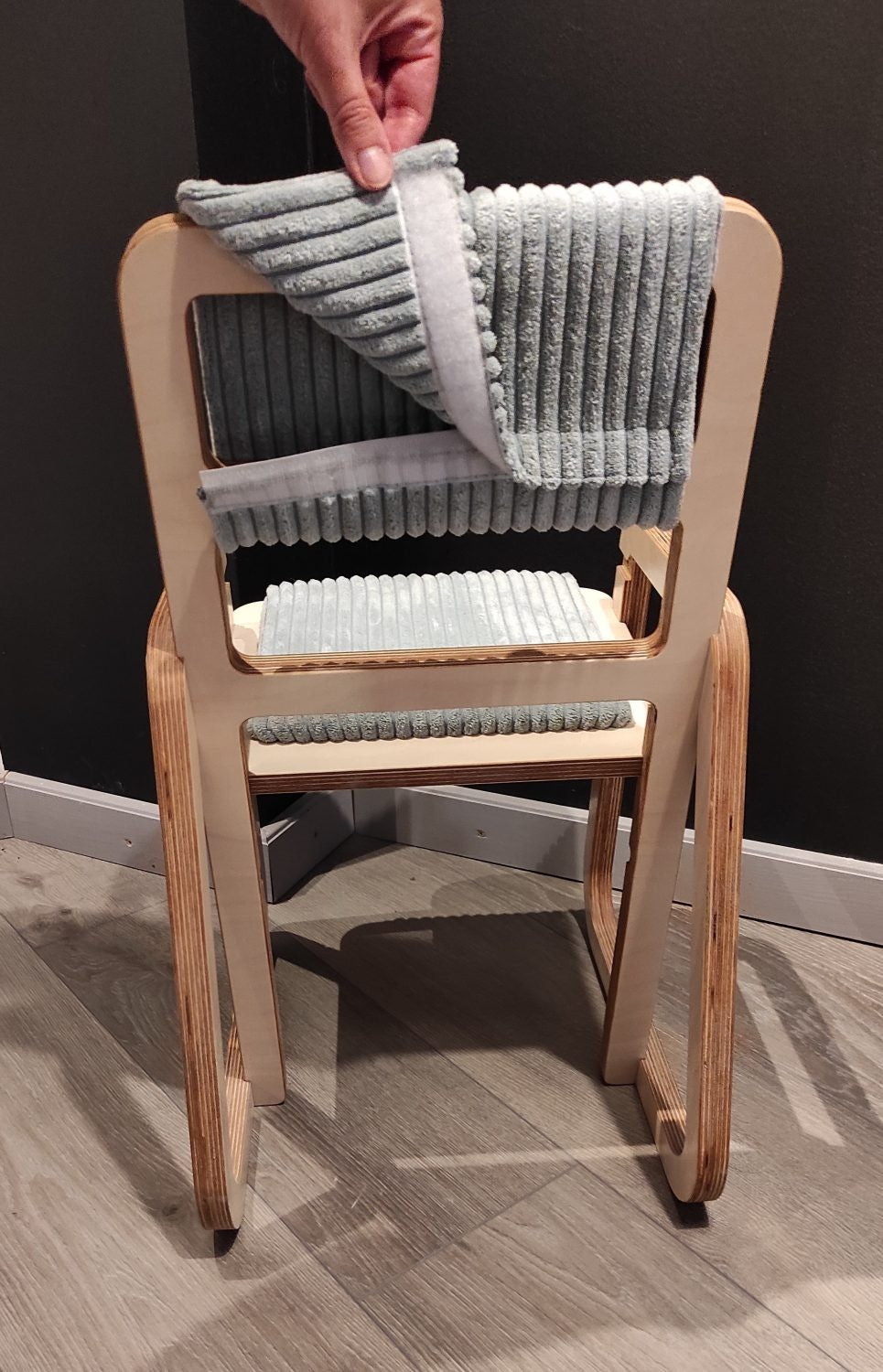 Justerbar Montessori Stol & Skrivbord Set i Trä för Barn - Mintgrön - Julle