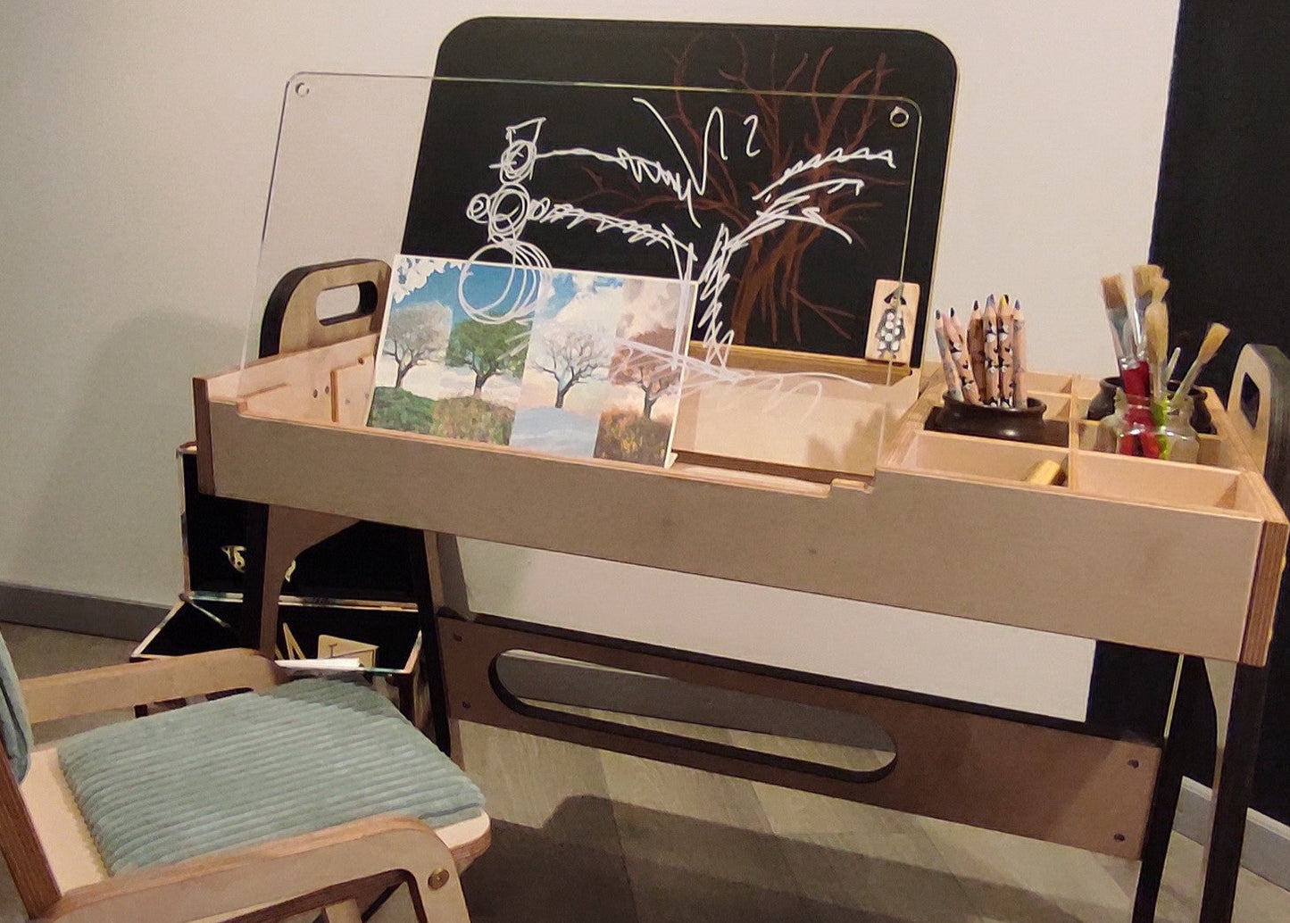 Justerbar Montessori Stol & Skrivbord Set i Trä för Barn - Mintgrön - Julle