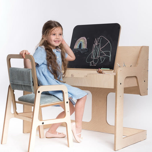 Justerbart Montessori Stol & Skrivbord Set i Trä för Barn 3-12 år - Mintgrön
