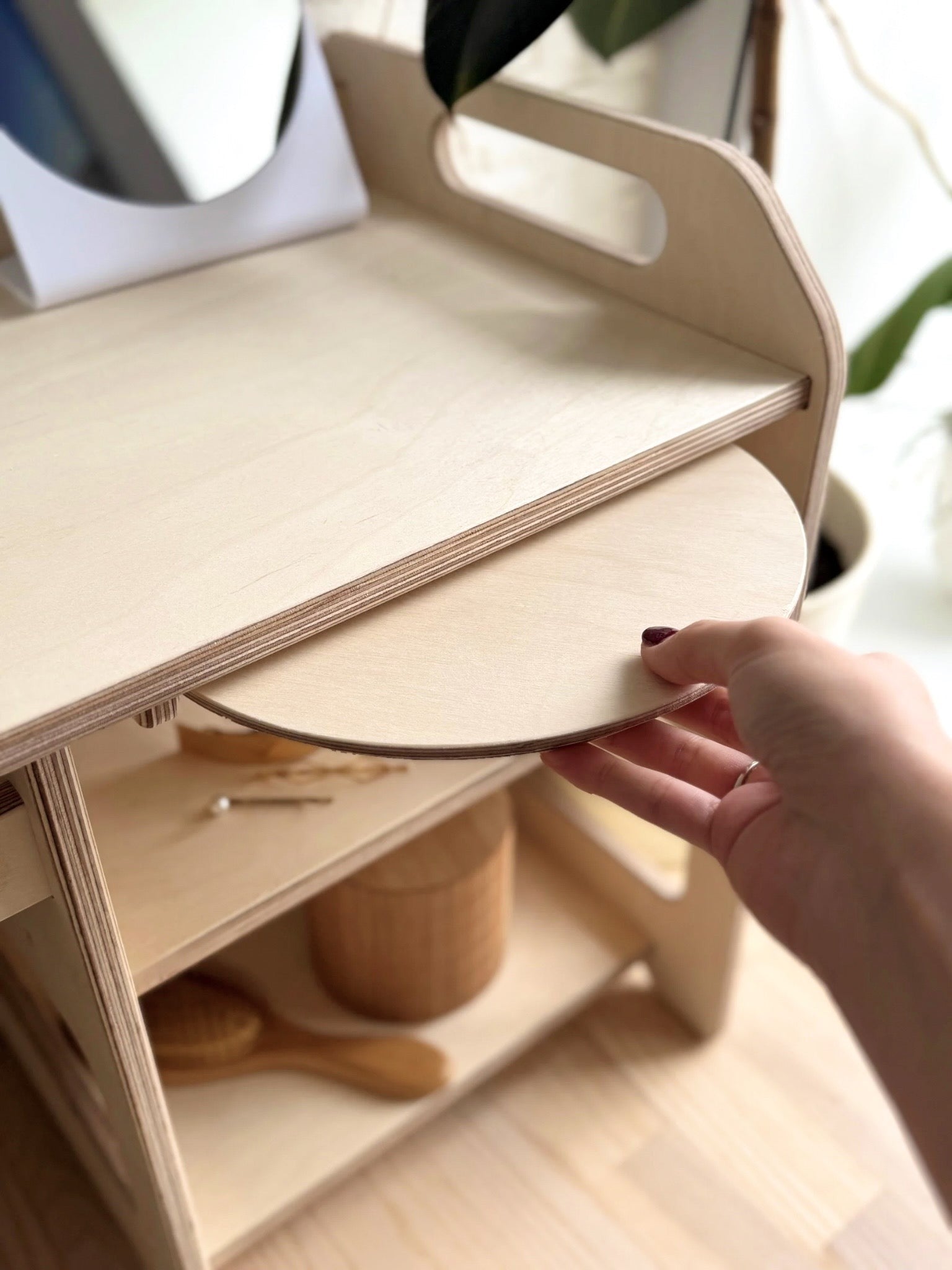 Montessori Tvättställe & Handfat med Förvaring i Trä för Barn - Stor